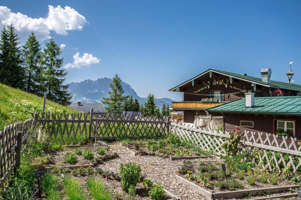 Angerer Alm Hotel Sankt Johann in Tirol Exterior photo